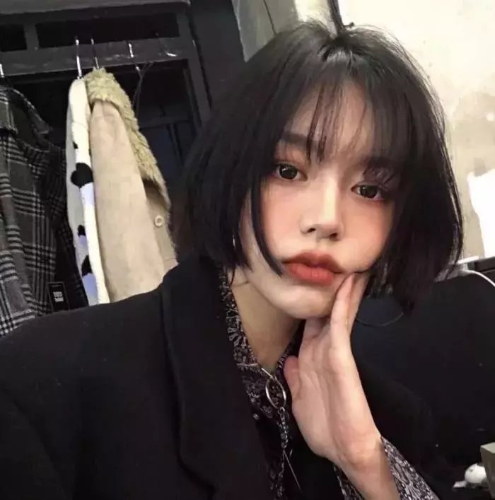窗里的光